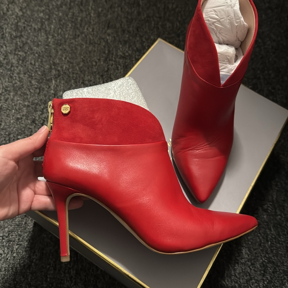 Louise et Cie red ankle boots